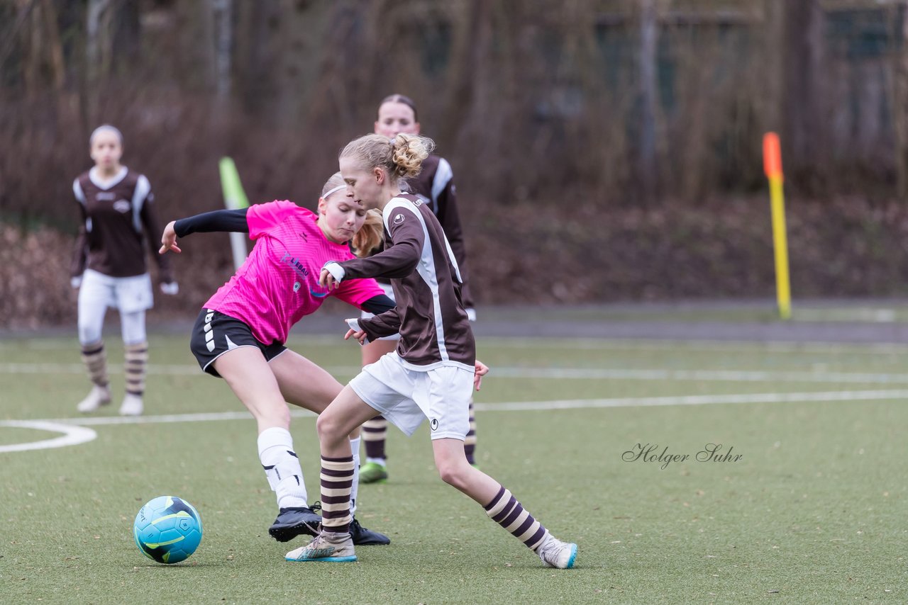 Bild 132 - wCJ Komet Blankenese - VfL Pinneberg : Ergebnis: 1:1